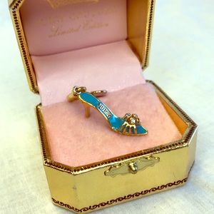 👠 Juicy Couture High Heel Shoe Charm